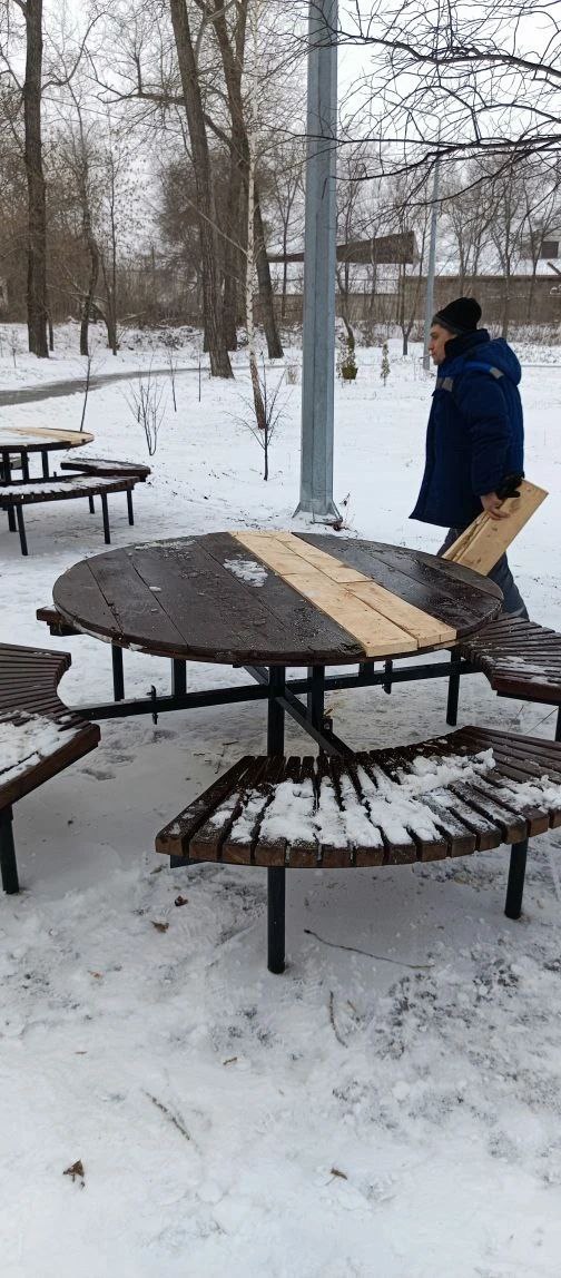 В сквере возле ДК 1 Мая усилили систему видеонаблюдения после действий вандалов В сквере возле ДК 1 Мая усилили систему видеонаблюдения после действий вандалов