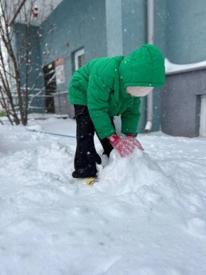Доброе утро, друзья!. Сегодня, 20 декабря, отмечаем День работника органов безопасности Российской Федерации, День карманных вселенных и День риэлтора