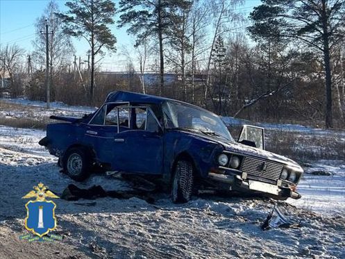 В Новоспасском районе ВАЗ столкнулся с фурой