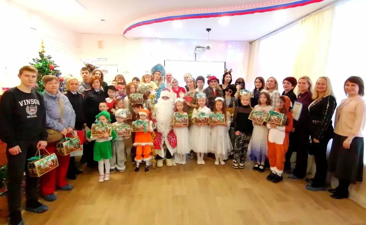 Прокурор отдела по делам несовершеннолетних и молодежи прокуратуры области Насырова Д.М. от лица региональных органов прокуратуры поздравила воспитанников Прокурор отдела по делам несовершеннолетних и молодежи прокуратуры области Насырова Д.М. от лица региональных органов прокуратуры поздравила воспитанников