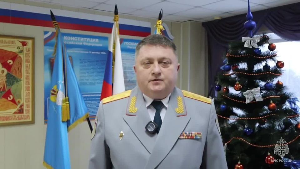 Поздравление начальника Главного управления МЧС России по Ульяновской области Михаила Осокина с Днем Спасателя Российской Федерации