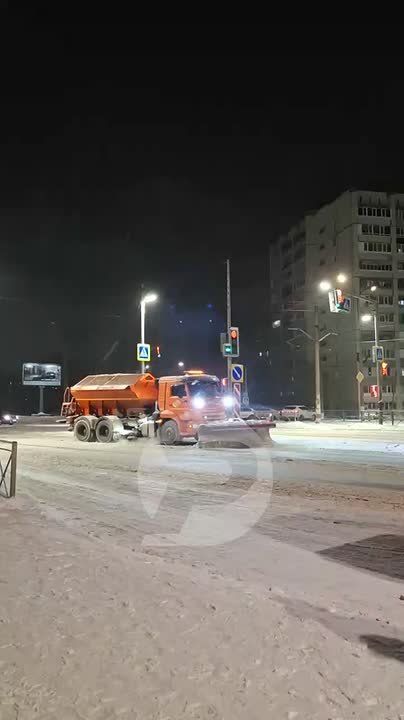 Эффектная уборка дорог.. Рассказывайте в комментариях, как обстоят дела с уборкой дорог в ваших районах Репортёр 73 | Поддержать бустом