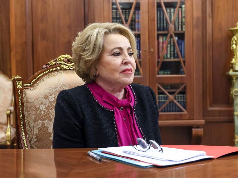 Матвиенко: Россия остается на международной арене без изоляции