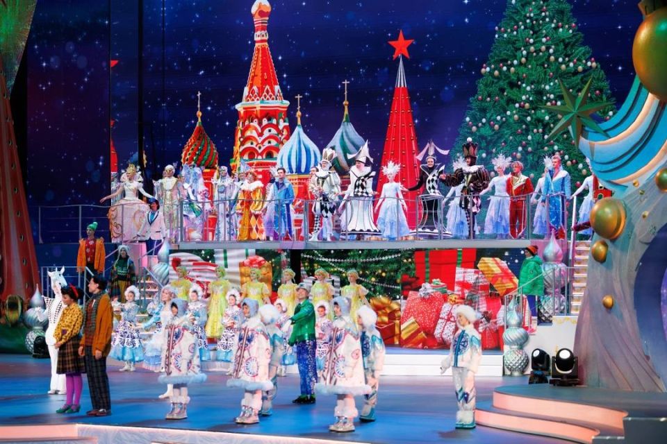 Ульяновские школьники побывали на Кремлёвской ёлке