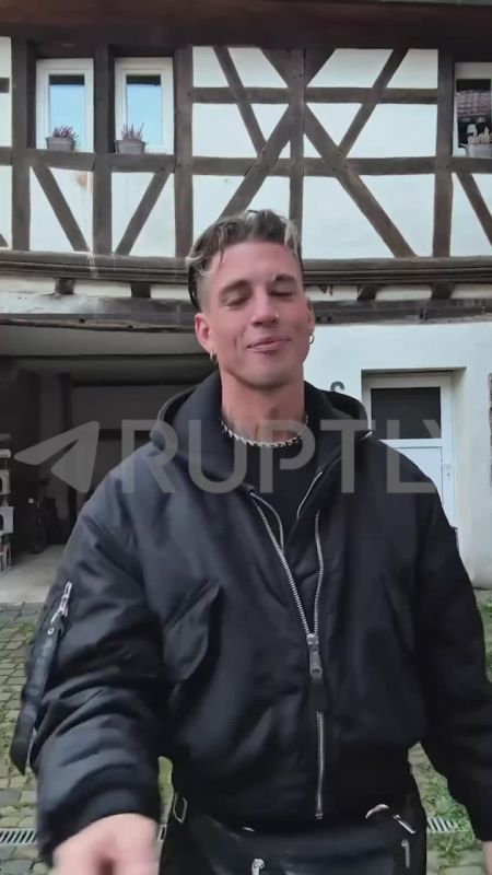 Немецкие блогеры раскрыли секрет успеха: пилят рилсы под «Катюшу» и «Матушку-землю» — и собирают десятки тысяч просмотров и восторженных комментариев от русских барышень!