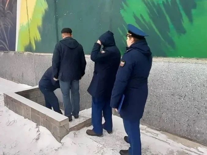 Прокуратура Засвияжского района г. Ульяновска проводит проверку по информации телеграм-канала о нарушении прав жильцов многоквартирного дома на улице Александра Невского