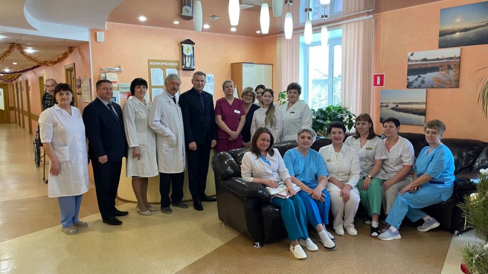 В преддверии Нового Года начальник УМВД России по Ульяновской области посетил медико-санитарную часть