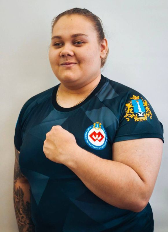 Екатерину Савелову из Ульяновска назвали лучшей спортсменкой в пара-армрестлинге