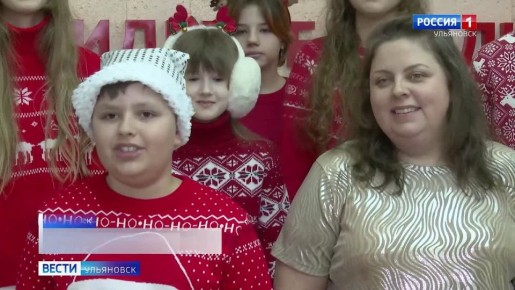 Поздравить Россию с Новым годом благодаря нашей телерадиокомпании вновь смогли сотни человек