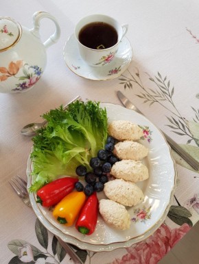 Ароматные кнели из куриного фарша