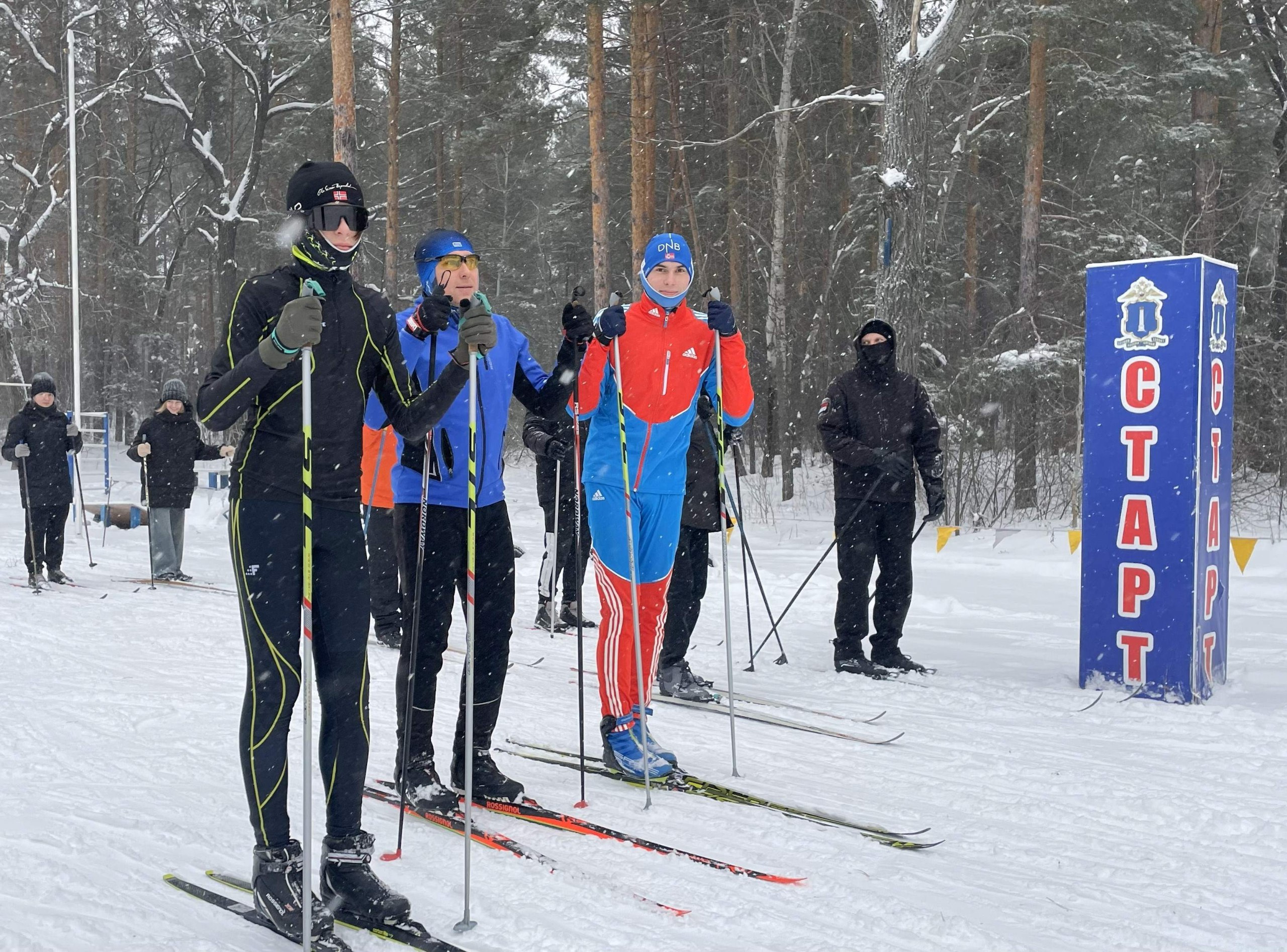 В Ульяновске полицейские и их семьи отметили Новый год спортивным праздником в рамках акции «Полицейский Дед Мороз» В Ульяновске полицейские и их семьи отметили Новый год спортивным праздником в рамках акции «Полицейский Дед Мороз»