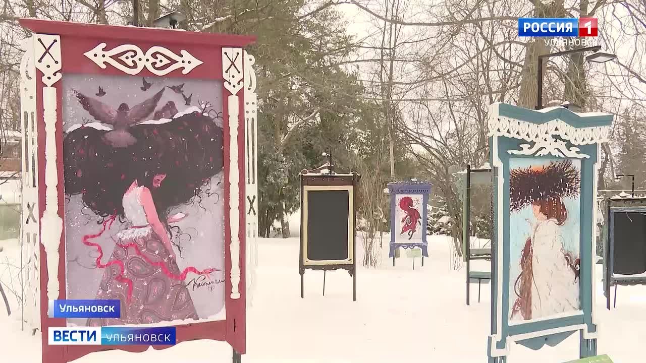 Дед Мороз провел в Ульяновском музее наличников экскурсию для любителей истории