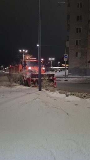 140 самосвалов снега и 132 тонны противогололёдных материалов: итоги работы ульяновских дорожников за сутки