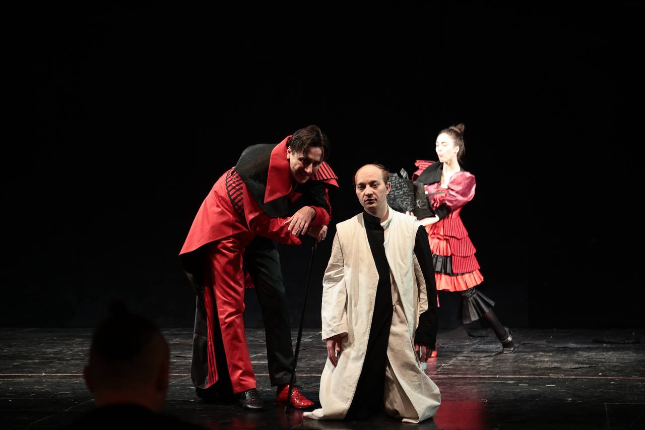 Алексей Русских: Артисты Ульяновского драматического, Молодежного, «NEБОЛЬШОГО» театров и эстрадного балета «Экситон» совсем скоро отправятся на гастроли в Москву