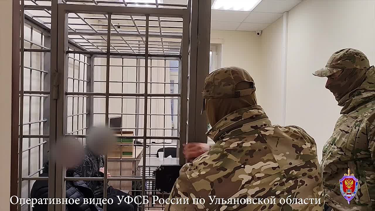 Пытались поджечь вышки сотовой связи по указке куратора: В Ульяновске двое студентов вуза хотели совершить теракты