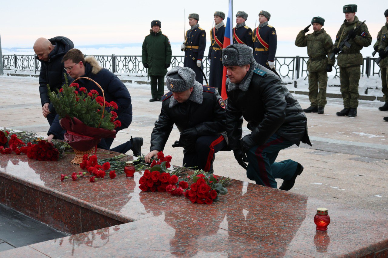 Руководство регионального УМВД приняло участие в митинге – реквиеме, посвященном 82-й годовщине освобождения Ленинграда от фашистской блокады Руководство регионального УМВД приняло участие в митинге – реквиеме, посвященном 82-й годовщине освобождения Ленинграда от фашистской блокады