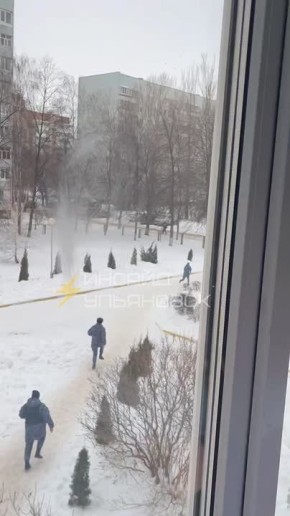 В Ульяновске пьяный бывший ученик пытался ворваться в школу №63