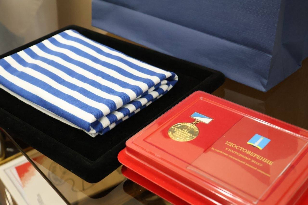 Уникальные экспонаты пополнили музей Ульяновской Городской Думы в рамках месячника «Отчизны верные сыны» Уникальные экспонаты пополнили музей Ульяновской Городской Думы в рамках месячника «Отчизны верные сыны»