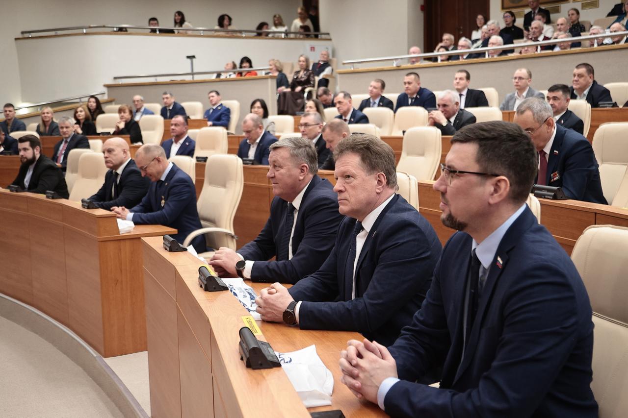 Законодательное собрание Ульяновской области отметило своё 30-летие Законодательное собрание Ульяновской области отметило своё 30-летие