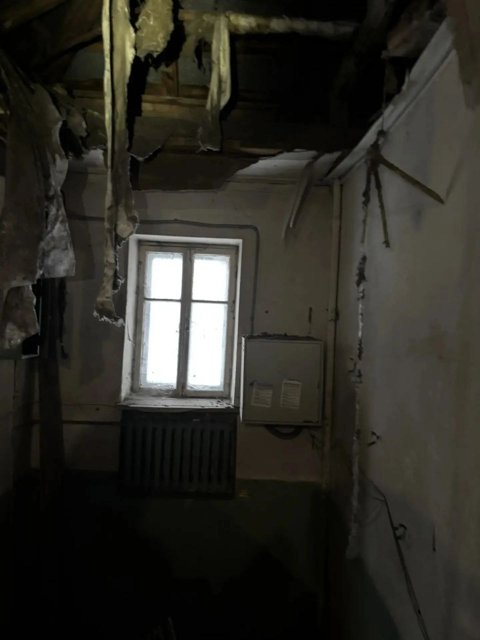 Администрация Ульяновска взяла на контроль ситуацию с обрушением потолка на улице Ростовской Администрация Ульяновска взяла на контроль ситуацию с обрушением потолка на улице Ростовской