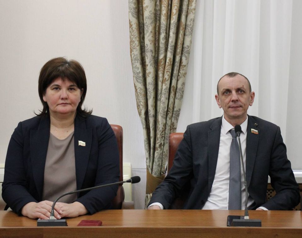 �� ������������� ��������� ��������� ���� ������� ������ �� ������ ����� � ������� ������� � ����������� ����