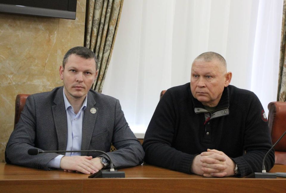 �� ������������� ��������� ��������� ���� ������� ������ �� ������ ����� � ������� ������� � ����������� ����