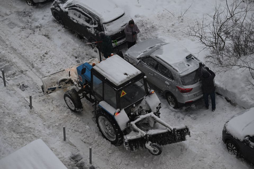 На дороги Ульяновска дорожные службы выпустили дополнительные роторы