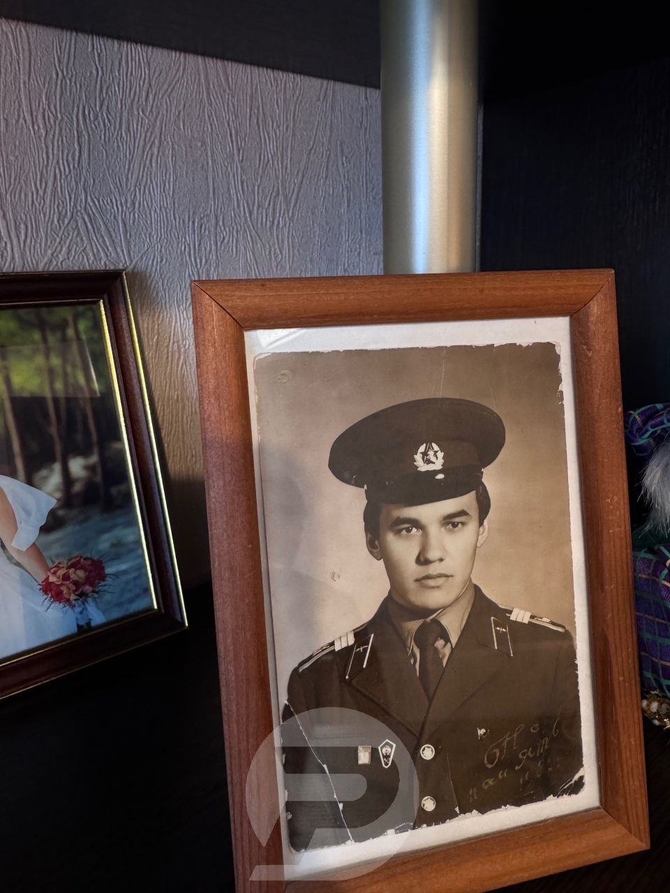 Наш земляк Сергей Ордашевский своими руками делает кормушки и домики для белок Наш земляк Сергей Ордашевский своими руками делает кормушки и домики для белок