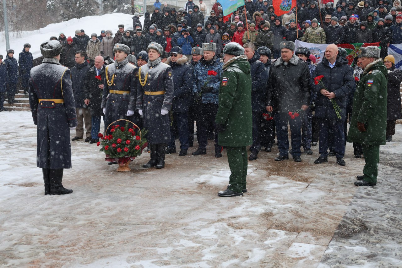 Руководство регионального УМВД и представители общественности приняли участие в мероприятии, посвященном Дню вывода советских войск из Республики Афганистан