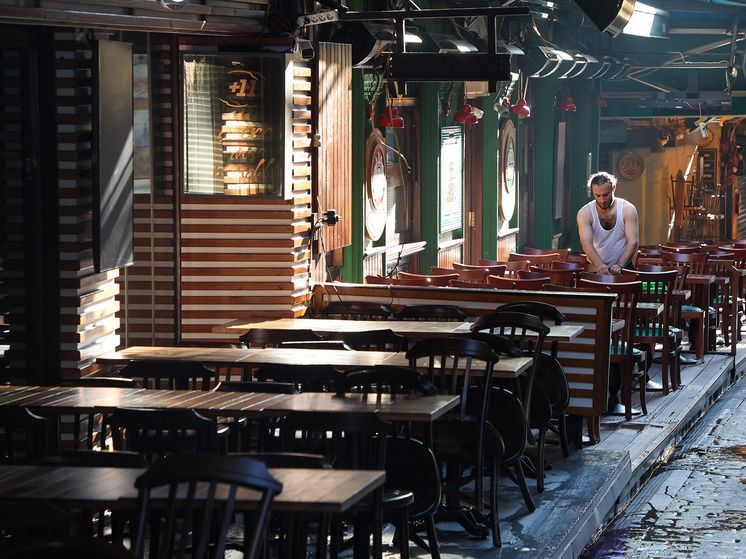 Масштабные закрытия ресторанов: причины и надежды на будущее