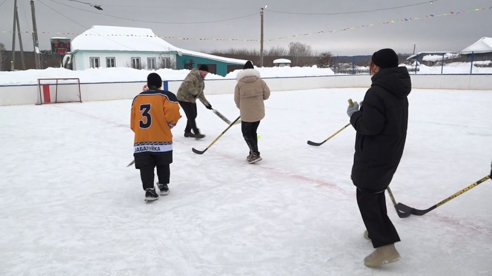 Специалист нашего времени. В селе Забалуйка Инзенского района успешно трудится тренер по грантам