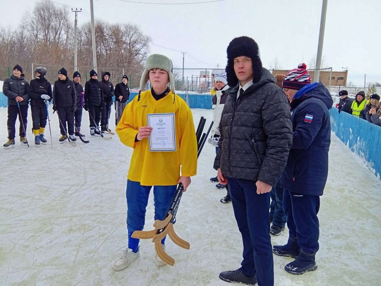 В Ульяновске прошёл открытый городской турнир по хоккею «Стальной характер» В Ульяновске прошёл открытый городской турнир по хоккею «Стальной характер»