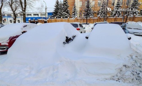 Карательно или простительно? Грозит ли ульяновцам увольнение за опоздание на работу в снегопад