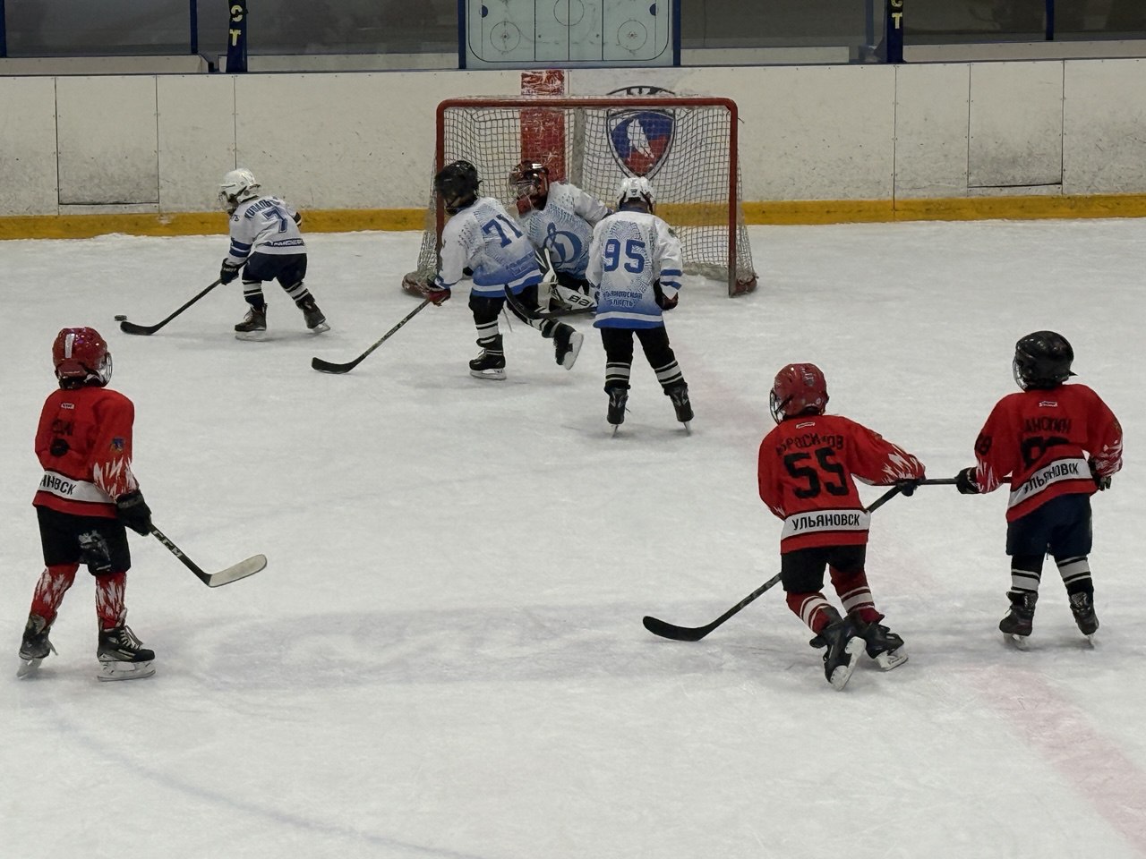 В Ульяновске завершился турнир по хоккею с шайбой на призы начальника УМВД России по Ульяновской области, посвященный Дню защитника Отечества В Ульяновске завершился турнир по хоккею с шайбой на призы начальника УМВД России по Ульяновской области, посвященный Дню защитника Отечества