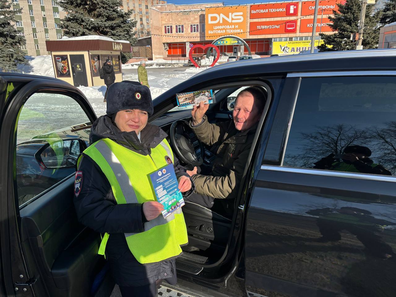 На территории региона продолжаются акции, посвящённые Дню защитника Отечества На территории региона продолжаются акции, посвящённые Дню защитника Отечества