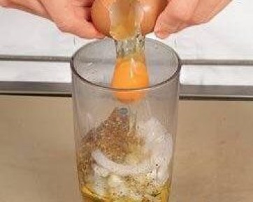 Салат с фрикадельками по-антильски