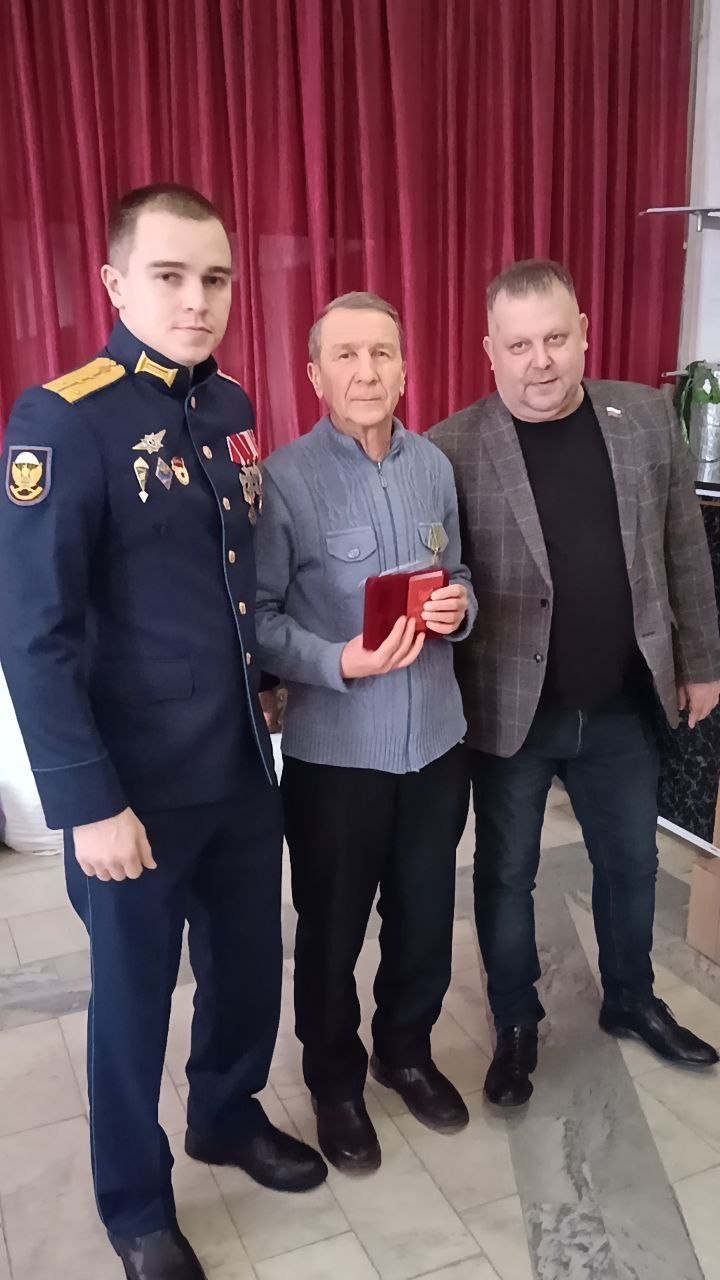 Члены территориального избиркома Ульяновского района оказывают активную поддержку военнослужащим на СВО