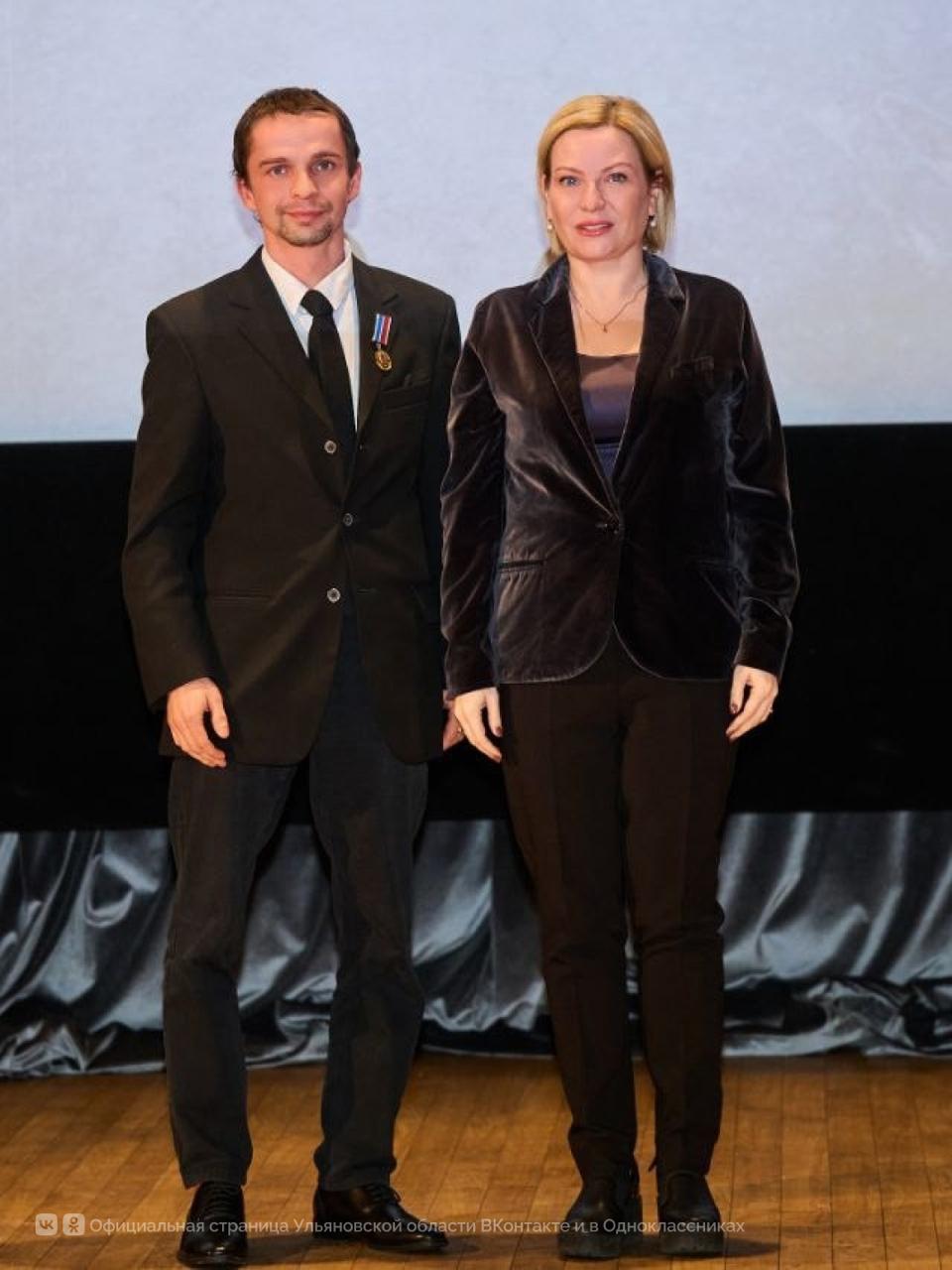 Министр культуры России Ольга Любимова вручила ульяновским деятелям культуры медали Александра Твардовского Министр культуры России Ольга Любимова вручила ульяновским деятелям культуры медали Александра Твардовского