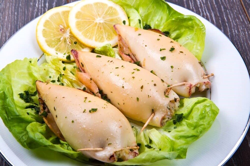 Как выбрать и приготовить кальмара: секреты и советы