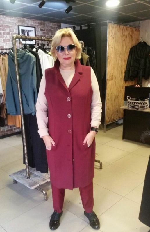 Элегантность и стиль: как создать привлекательные образы после 60