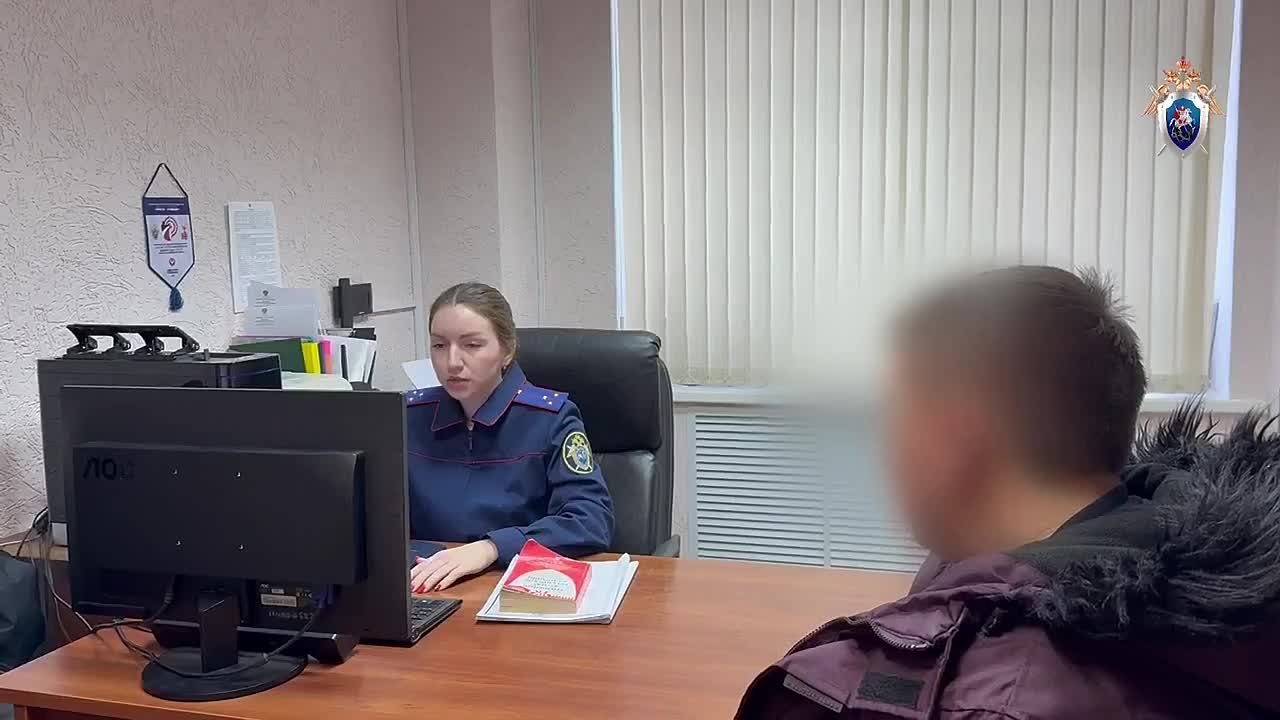 Дебоширил, грубил и никак не хотел успокаиваться