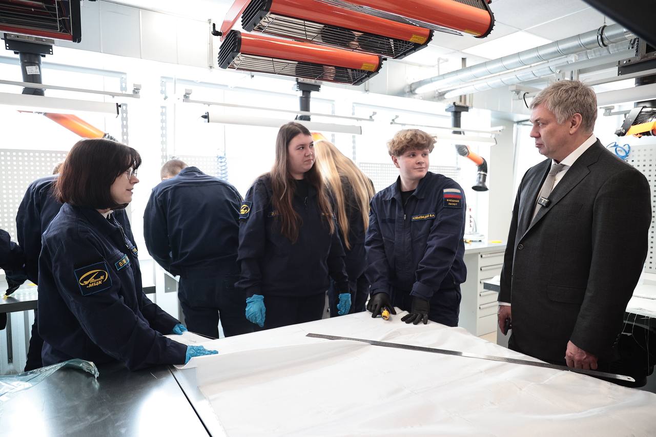 Алексей Русских: В Ульяновском авиаколледже завершили капремонт учебного корпуса благодаря федеральной поддержке программы «Профессионалитет» Алексей Русских: В Ульяновском авиаколледже завершили капремонт учебного корпуса благодаря федеральной поддержке программы «Профессионалитет»