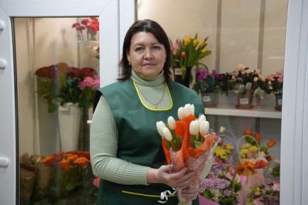 К 8 Марта ульяновские озеленители подготовили свыше 150 тысяч тюльпанов