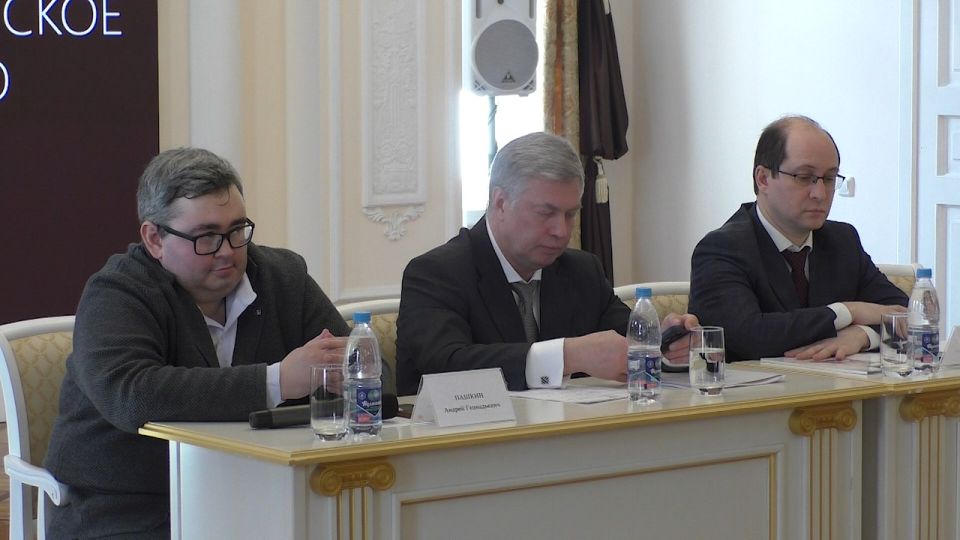 Исторически важные события происходят непрерывно, анализировать, хранить и популяризировать факты о прошлом призвано Российское историческое общество