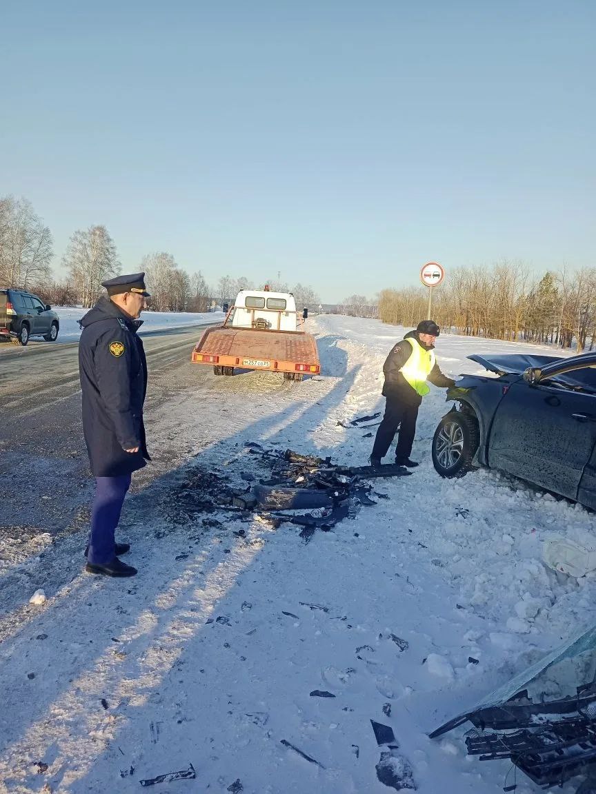 8 марта на трассе в Ульяновской области в ДТП пострадали несовершеннолетние — прокуратура проверяет обстоятельства аварии