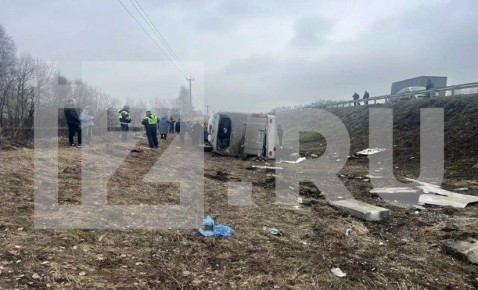 Уголовное дело об оказании услуг, не отвечающих требованиям безопасности, возбуждено по факту ДТП с автобусом в Саратовской области, в котором пострадали несовершеннолетние