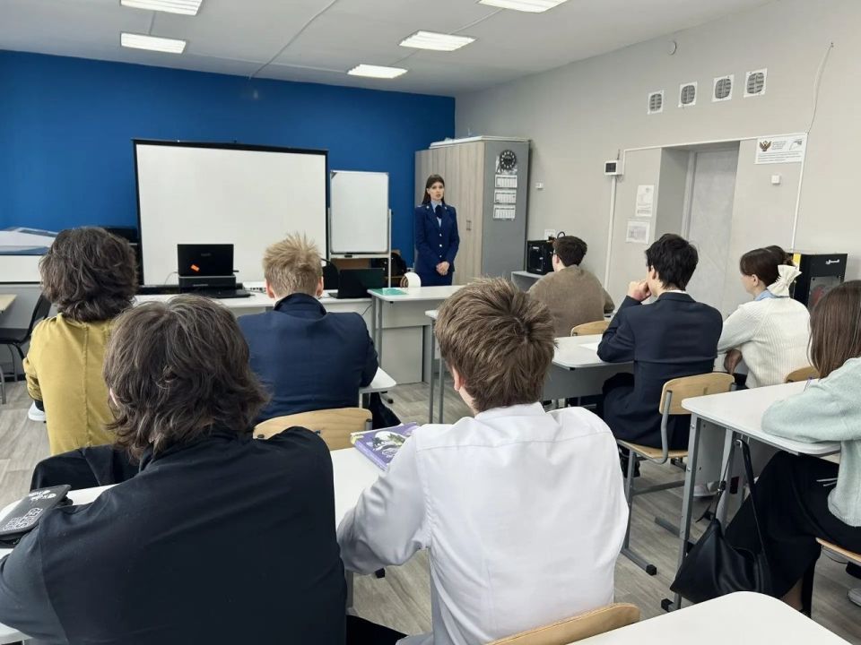 � ������ ���������� ����������� �� ��������� ����������� � ��������� �������������� �������� ��������� ���������� ������ �. ���������� ��������� �.�. ����������� � ��������� ���� ��������� � 6 ��. �.�. ��������