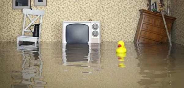 Затопила квартира из-за радиатора: как восстановить справедливость?