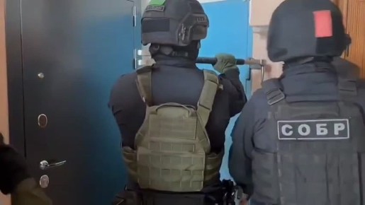 СОБР «Пламя» Управления Росгвардии по Ульяновской области оказал содействие ФСБ и полиции в задержании местных жителей, подозреваемых в незаконном изготовлении огнестрельного оружия