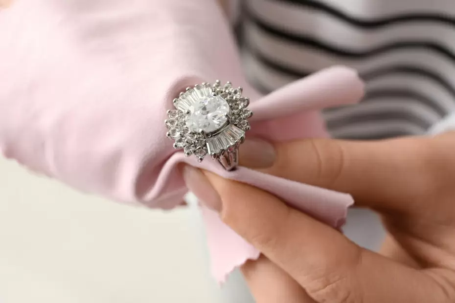 Как вернуть серебру сияние: простые и эффективные методы очистки